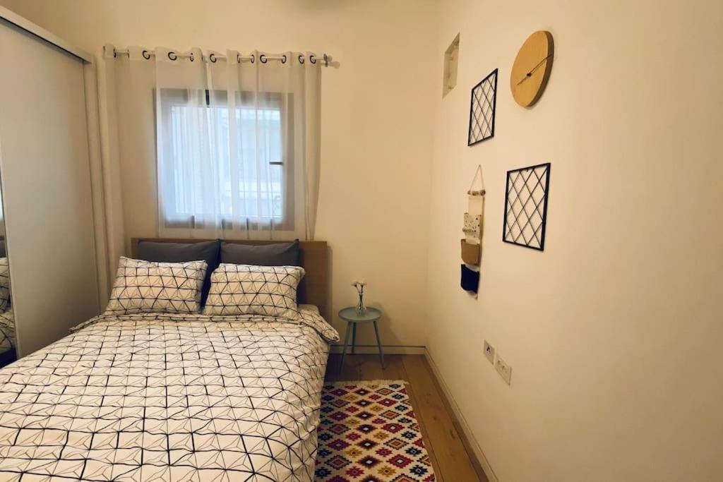 Laura Compound- Authentic 1 Bedroom Charming & Specious Tel Awiw Zewnętrze zdjęcie