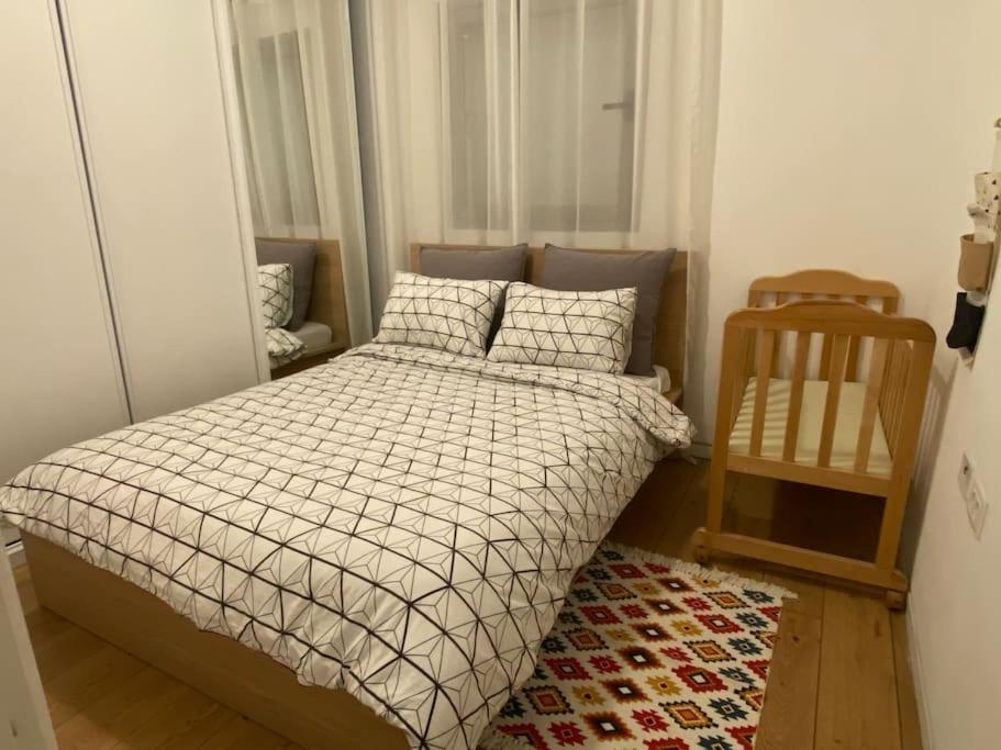 Laura Compound- Authentic 1 Bedroom Charming & Specious Tel Awiw Zewnętrze zdjęcie