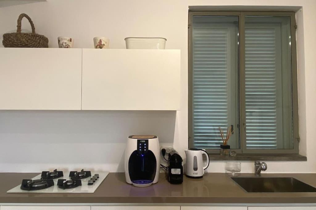 Laura Compound- Authentic 1 Bedroom Charming & Specious Tel Awiw Zewnętrze zdjęcie